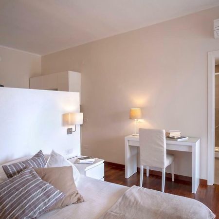 Mamima Studio Apartment Sorrento Exterior photo